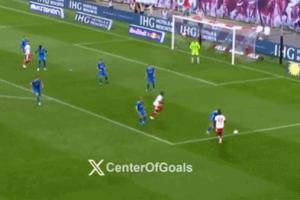 太騷了！羅慕洛腳后跟破門，作為舍什科替代者2500萬歐加盟萊比錫