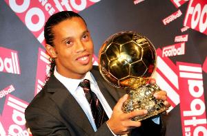 小羅：相信內(nèi)馬爾能很快回歸巴西隊(duì)，讓我們再次奪得世界杯