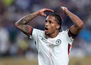 若昂-佩德羅：小時候經(jīng)?？磧?nèi)馬爾比賽 夢想身披9號代表巴西出戰(zhàn)