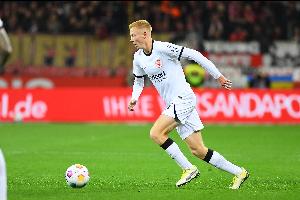 法鷹中場(chǎng)：收到沙特足以讓人終生無(wú)憂的報(bào)價(jià)，想去但被媽媽罵了