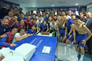 傳奇！克羅地亞全隊為莫德里奇慶祝40歲生日