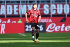 記者：西米奇轉(zhuǎn)會費1800萬歐+400萬歐浮動，明天接受吉達聯(lián)合體檢