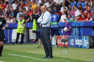 斯基拉：費內(nèi)巴切努力說服斯帕萊蒂接手球隊，仍遭到拒絕