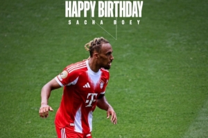 今天是博伊25歲生日，拜仁社媒送上祝福：生日快樂??????
