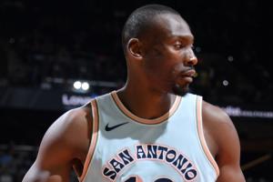 Shams：比永博一年合同重返馬刺 開啟生涯第15個(gè)賽季！