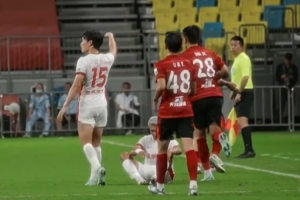 韋世豪一劍封喉 蓉城將士的每份堅持都因球迷家人們的吶喊而閃耀