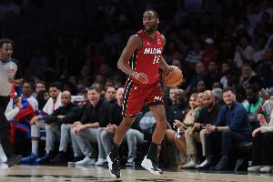 上賽季三分命中率42.5%！伯克斯：我唯一想的就是回歸熱火