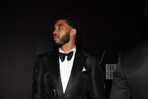 包帥的！塔圖姆曬出參加晚宴的照片 多位球員出鏡