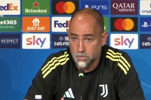 主打一個互捅！圖多爾賽前曾說喜歡4-3勝過1-0，最終4-4戰(zhàn)平多特