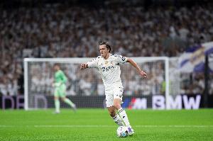 羅馬諾：皇馬今夏左后衛(wèi)引援只考慮A費，后者也只想加盟皇馬