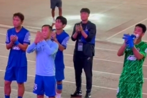 上海申花亞冠首輪客場不敵江原FC 賽后申花遠(yuǎn)征球迷高聲鼓勵球隊