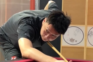 老友相聚！馬布里與孫悅打臺(tái)球：打籃球時(shí)沒(méi)見(jiàn)你這么快呢