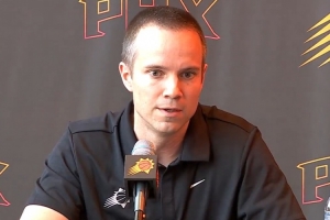 主教練高度贊揚(yáng)狄龍：極具競(jìng)技精神 是我見過(guò)訓(xùn)練最刻苦球員之一