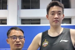 寧波男籃曬訓(xùn)練視頻：健身小課堂開課 死蟲式+側(cè)橋支撐+鳥狗式