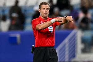 直播吧：澳大利亞裁判亞歷山大-金將執(zhí)法亞泰vs海牛保級(jí)大戰(zhàn)