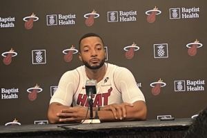 鮑威爾：新賽季目標(biāo)進(jìn)全明星避免打附加賽 打破只做角色球員定位