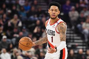 史蒂文斯：安芬尼-西蒙斯是出色得分手 我們得激勵(lì)他做真實(shí)的自己