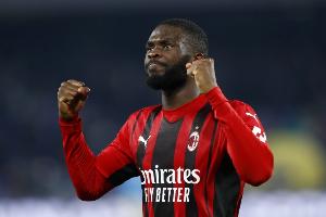 米體：托莫里可能無緣出戰(zhàn)尤文，若如此德溫特可能首發(fā)出戰(zhàn)