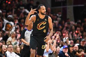 莫布里：會全力以赴去沖擊MVP 新賽季我會迎來一次巨大的飛躍