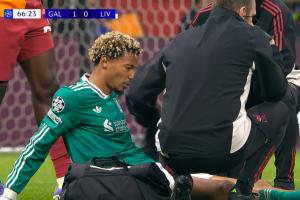 因傷無法堅持！?；倏说?8分鐘被換下