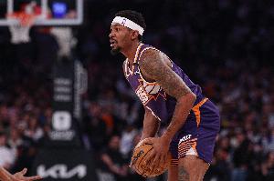 盧：比爾博格丹參與了半場戰(zhàn)術(shù)訓(xùn)練和基礎(chǔ)配合練習(xí) 未進(jìn)行5對5