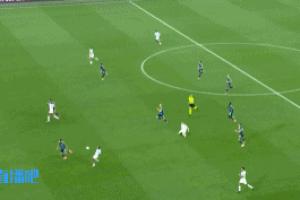 奧巴梅楊破門本場已1射2傳，馬賽4球領先