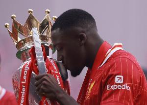 隊報：科納特收到續(xù)約新報價，利物浦對達(dá)成續(xù)約仍有信心