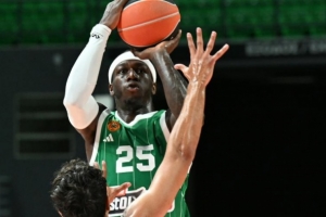 11中9！全場砍下21分10助3板3搶斷！納恩當(dāng)選歐冠籃首輪MVP！