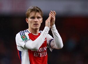 厄德高：約克雷斯有沖勁總能帶來威脅，我的職責(zé)是為前鋒創(chuàng)造機會