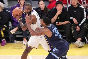 斯瑪特：還沒跟詹姆斯聊過 他是大忙人 得等他有空了才能跟他聊下