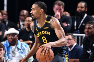 梅爾頓：看到球隊經(jīng)歷休賽期過山車很難 我回歸的選擇一直很明確