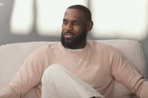 詹姆斯：很多人打球就想要有勒布朗的高度 卻不知背后的犧牲挫折