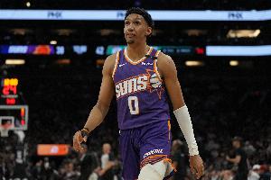 上季場均6.9分3.6板！美記：太陽執(zhí)行瑞安-鄧恩第三年球隊(duì)選項(xiàng)