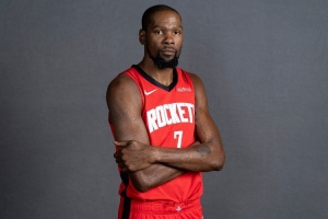 帕金斯：我希望杜蘭特每晚都展現(xiàn)領(lǐng)導(dǎo)力 因?yàn)樗羞@種能力