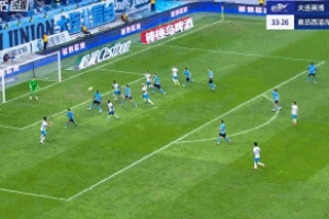 英博連續(xù)解圍未成功，阿齊茲爆射破門，西海岸1-0領先英博！