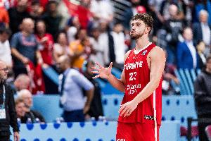 杜蘭特：申京在歐錦賽表現(xiàn)很精彩 我很期待每天都見(jiàn)證他的成長(zhǎng)