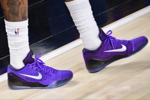 拒絕阿迪多年提前續(xù)約合同！杰倫-格林今日上腳科比9月球漫步復(fù)刻