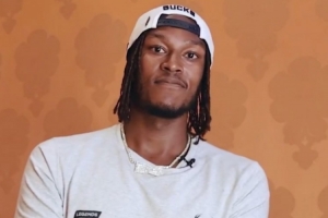 特納談融入：花了很長(zhǎng)時(shí)間 大家人都很棒&都是一塊打球的兄弟