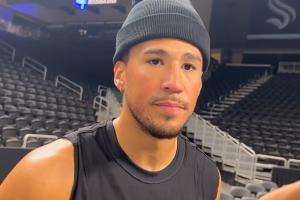 艾頓能為湖人帶來(lái)什么？布克：我想 我們只能拭目以待