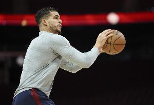 表現(xiàn)全面！小波特半場9中5&三分5中2 拿下13分5板4助1斷0失誤