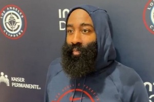 哈登：上賽季工作量過重 而現(xiàn)在我能有更多接球投機會 可以更高效