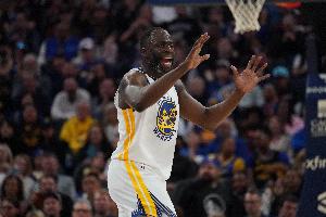 得分還是挺抽象！追夢6中1拿到2分3板5助 有3次失誤&上空籃不進(jìn)