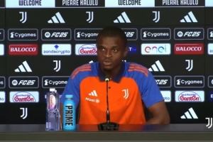 卡盧盧：米蘭幸運(yùn)的是沒(méi)有歐戰(zhàn)，所以體能可能更充足