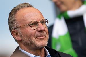 卡拉格：魯梅尼格對(duì)沃爾特馬德毫無(wú)尊重，簡(jiǎn)直笑話(huà)，支持狠狠打臉