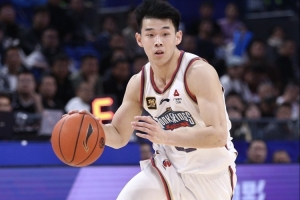 林葳：NCAA要邊上課邊訓(xùn)練 全英語的課程對(duì)我來說是個(gè)挑戰(zhàn)