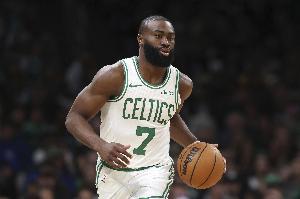 布朗：從體能儲備身體對抗來看 今年訓(xùn)練營是我生涯最艱難一次