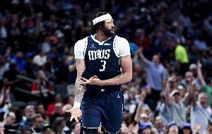 基德：濃眉與弗拉格今天只會(huì)出戰(zhàn)上半場(chǎng) 歐文&加福德等5人缺席