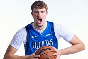 名記質(zhì)問(wèn)聯(lián)盟：為什么關(guān)于弗拉格的宣傳這么少？他注定會(huì)成為巨星