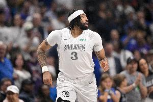 找找比賽感覺(jué)！濃眉16分鐘5中3&三分2中1拿到7分7板 送出2次封蓋