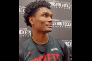 阿門：說(shuō)實(shí)話我感覺(jué)自己訓(xùn)練夠拼了 但杜蘭特快40歲了比我還拼